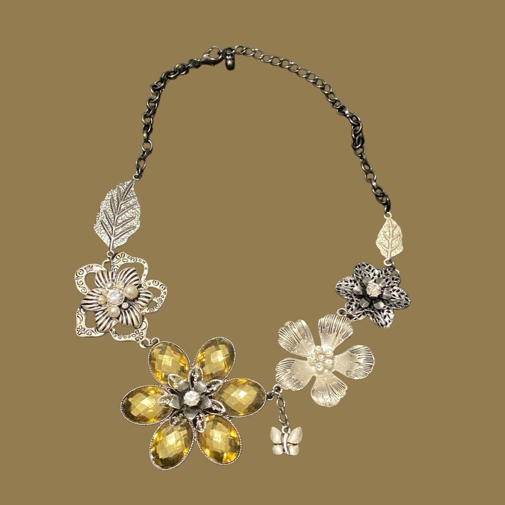 Statement Necklace Large Multi Layers Flowers Pearl Rhinestone Silver Butterfly